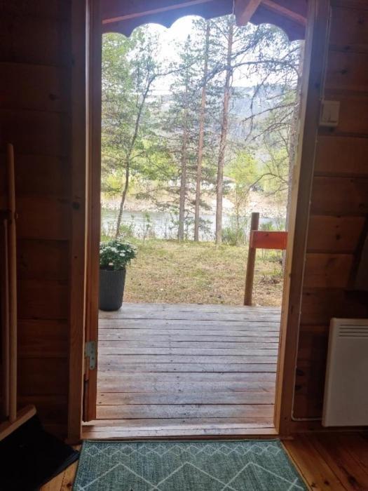 Torfoss Gard, Hytte Utleie, Campingvogn Og Bobil Plasser Potka Εξωτερικό φωτογραφία