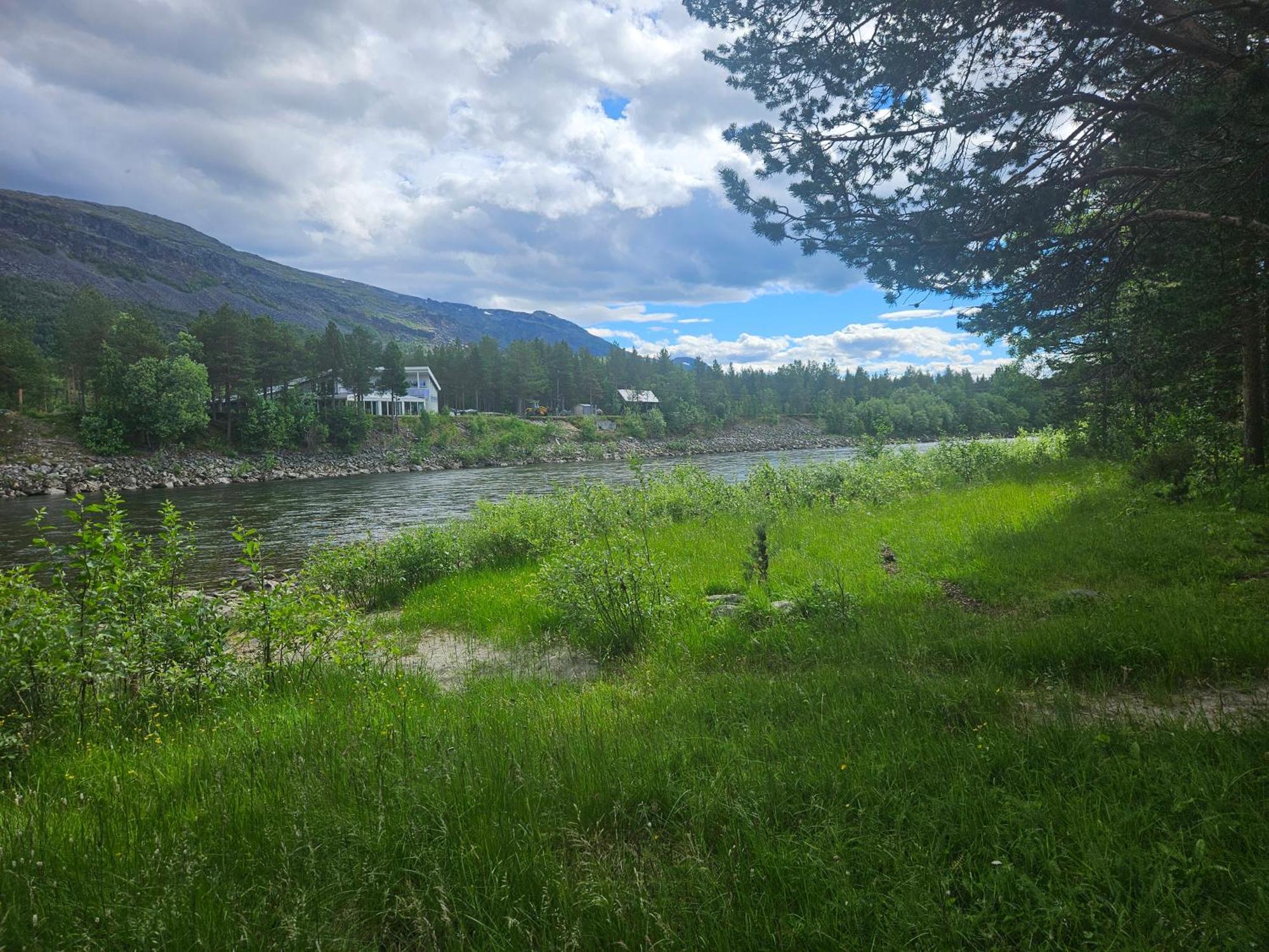 Torfoss Gard, Hytte Utleie, Campingvogn Og Bobil Plasser Potka Εξωτερικό φωτογραφία